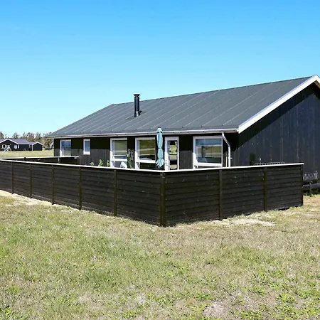 5 Star In Holiday home