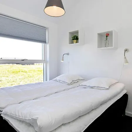 Modern Retreat With - By Traum Feriehus Løkken