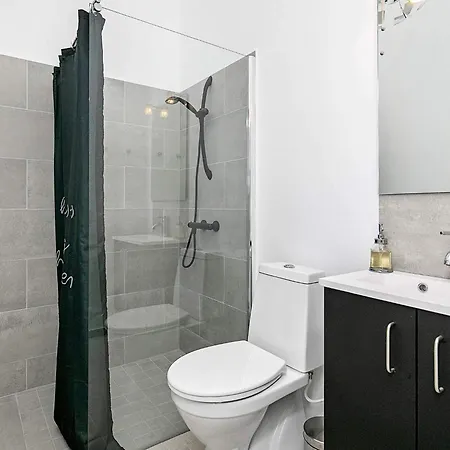 Modern Retreat With - By Traum Hébergement de vacances *