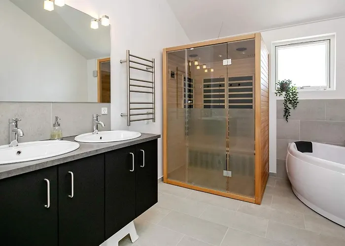 Σπίτι διακοπών Modern Retreat With - By Traum